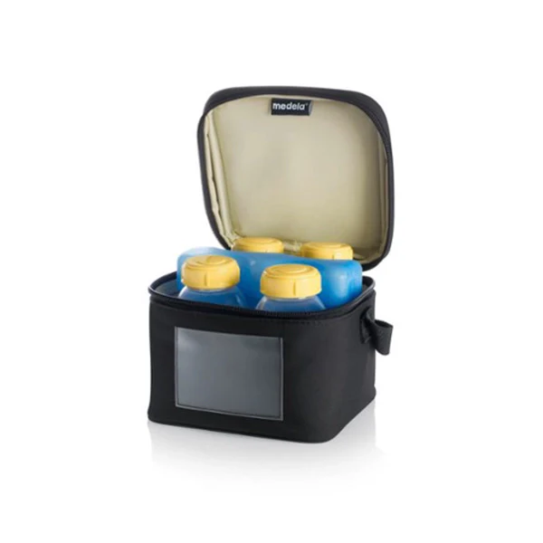 Medela Cooler Bag With 4 Breast Milk Bottle
